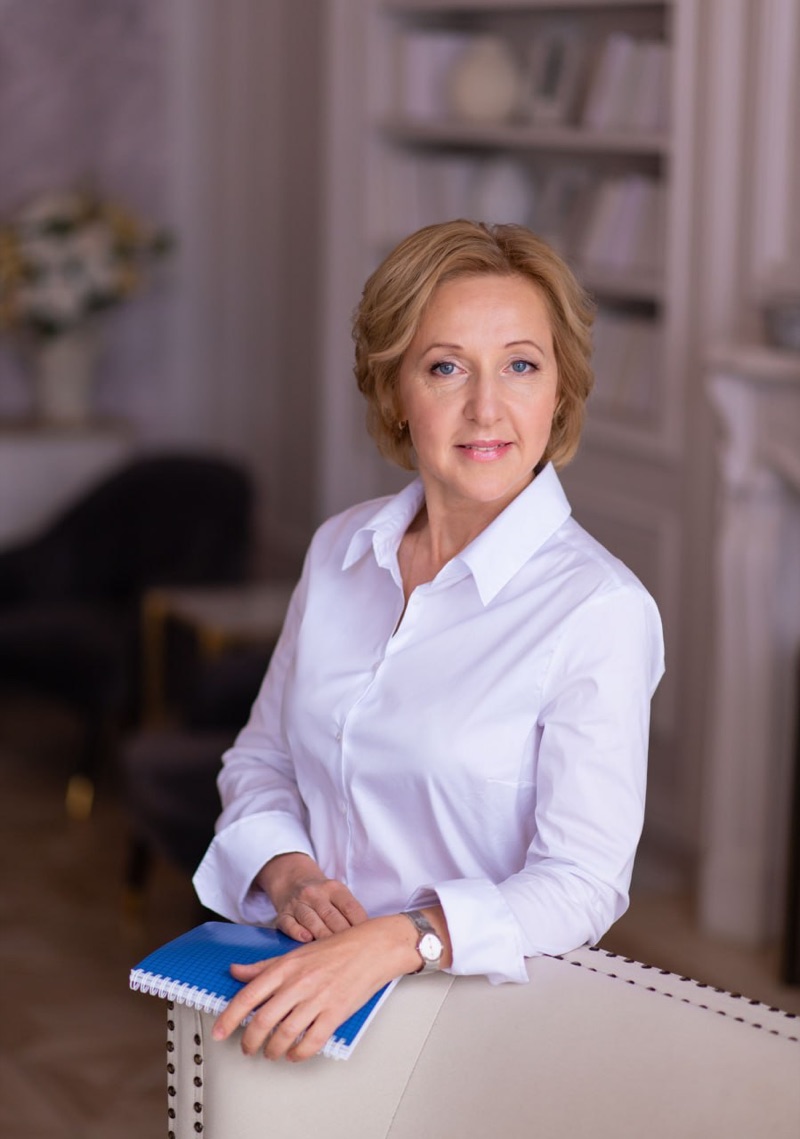 Татьяна Михайловна Генина — преподаватель английского языка